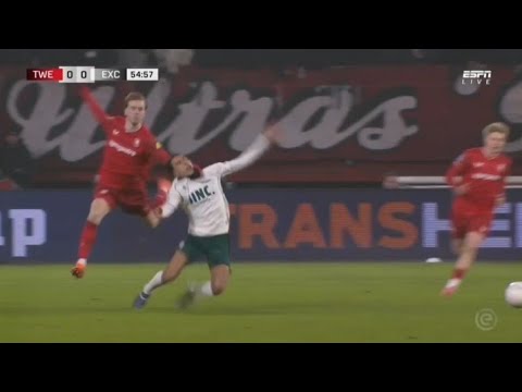 Miliano Jonathans nearly scored again in the 47th minute against FC Twente.