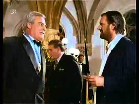 Alfio Strano Kurzer Ausschnitt aus der bayerisc.TV- Serie "Der Unschuldsengel" mit Helmut Fischer"