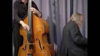 Hein van der Gaag speelt...