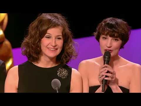 Jeanne Balibar fait le cochon aux Césars 2010