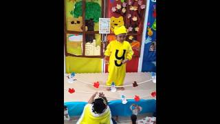 Geges yellow yoyo man..