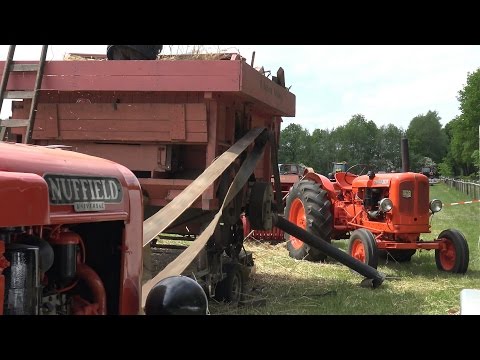 Oldtimershow Twentse Rakkers 2016 deel 1 : De oldtimers in actie