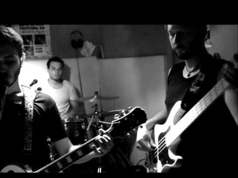 Pera feat. Toygar Işıklı - Unut (Neva Cover)