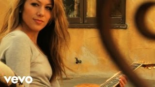 Colbie Caillat - Photoshoot For "All Of You" (Behind The Scenes)