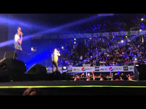 Hip Hop TV 5 B-Day Party - Emis killa