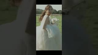 鷲見玲奈アナ#セクシーなウェディングドレス姿