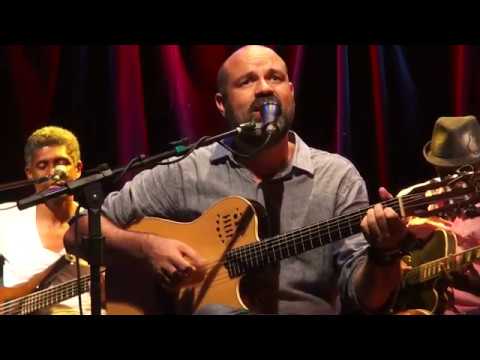 Alexandre Leão - Medley Sambas-de-Roda.