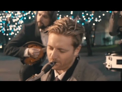 Roaming About - Live Band With Sax For Weddings & Corporate Events in London