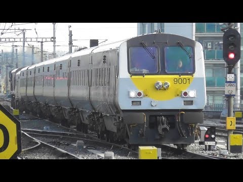 Irish Rail Enterprise Train + 201 Class Loco - Connolly Station, Dublin