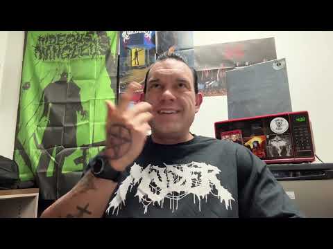 I never seen Dani Filth smooching another man on stage unlike The Shinning on the smooch set.