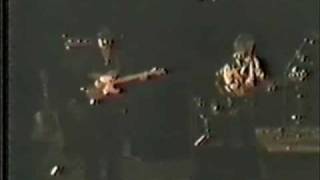 1980 The Ventures  play Chameleon