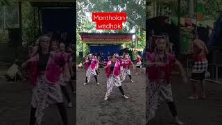 Download lagu Montholan Wedhok New Kalong ireng#keseniantradisional #topengireng #newkalongireng mp3 Download lagu Montholan Wedhok New Kalong ireng#keseniantradisional #topengireng #newkalongireng mp3