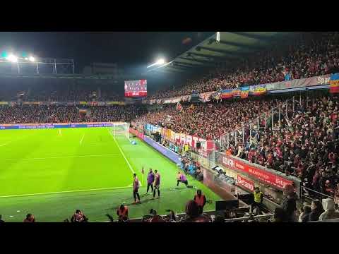 AC Sparta Praha - slavia 5.10.2025 (1:1) - fandí celá Letná - šály