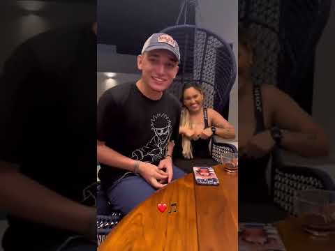 João Gomes e Yara Tchê - Esperando Você / Mundo inteiro