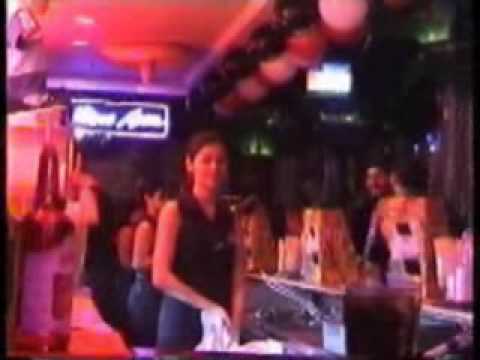 download lagu mp3 mp4 Joe Bananas Hong Kong, download lagu Joe Bananas Hong Kong gratis, unduh video klip Joe Bananas Hong Kong
