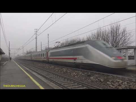 LA STROMBAZZATA DELL' IC SUN IN TRANSITO A PONTECURONE. (AL) MART.  28 - 12 -  2021.