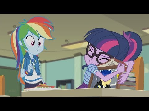 Sci-Twilight hugs Flash's photo! [Equestria Girls Series]