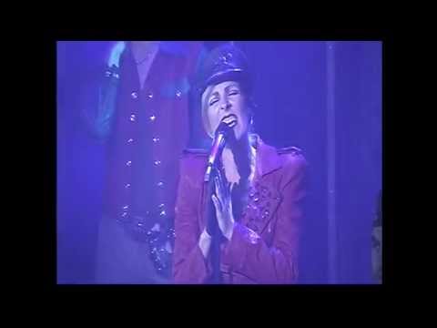 Eszter Vegvari - Dead or alive