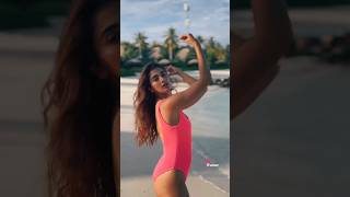 Download lagu Pooja Hegde chilling in bikini mp3