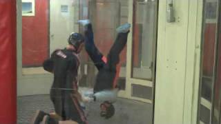 preview picture of video 'Indoor Skydiving Head-Down Skyventure-Eloy, AZ Aliesa George'