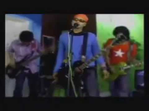 Pretty Ugly - Cd Bagasi Honey (Official Music Video)