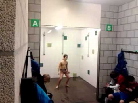 HARLEM SHAKE -  Original - NUENEN D2