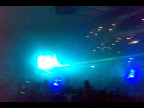 Kaskade vs. Dada Life - Dynasty Noise (Kaskade Mash Up) @ 1st Mariner Arena, Baltimore