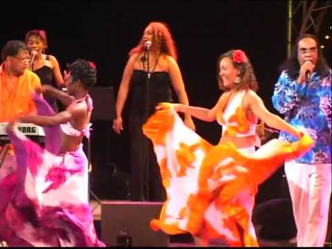 Claudio Veeraragoo - Medley