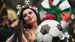 Mexiko-Stadt: Tausende machen bei Rekord-Laola vor der WM mit
