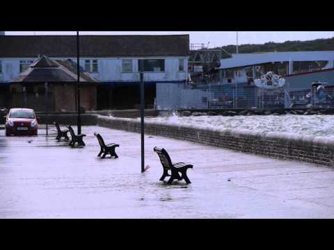 Isle of Wight Snapshot - Flooding in East Cowes Nov. 2013