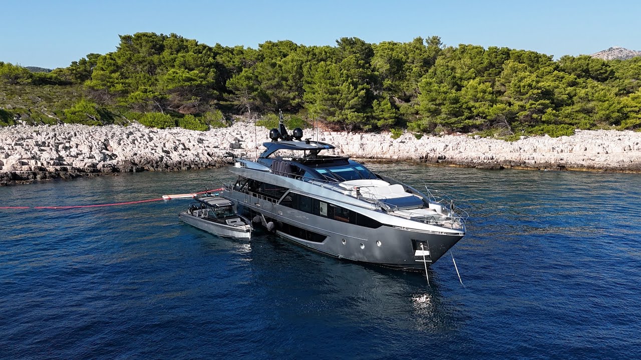 Yacht Video