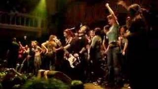 Dropkick Murphys - The Spicy McHaggis Jig (Live Amsterdam)