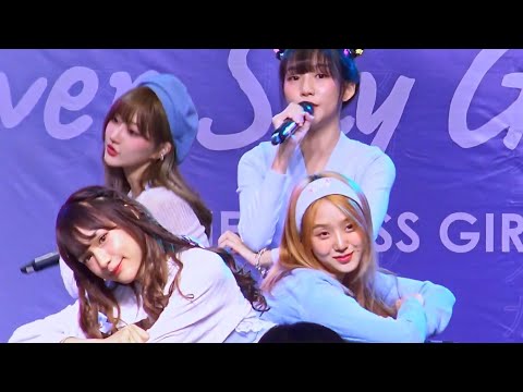 "ความรักใหม่" by "Chypre" @ "Never Say Goodbye Concert" :The Market Bangkok