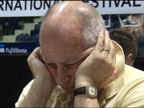 A 6. 15. GM Pawel  Jaracz  -  GM Vlastimil  Jansa  1 - 0