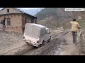 Nepal, the damned of the precipice | The roads of the impossible