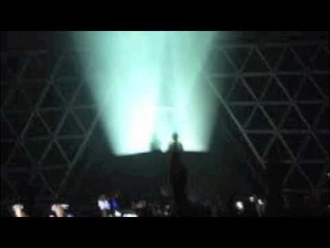 Around the World vs. Idealism