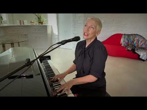 Annie Lennox - Why (Live for Vax India Now)