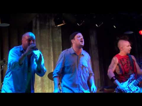 BARA PÅ LÅTSAS "" (Live @ O-Baren, 19 oktober 2011)