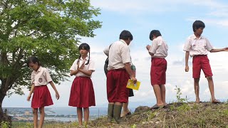 Download lagu JEMBATAN PENSIL: Perjalanan Panjang Demi Sekolah | Alur Cerita Film mp3