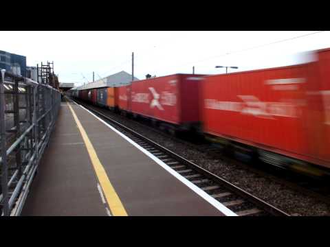 86639 + 86638 Pass Warrington Bank Quay.MOV