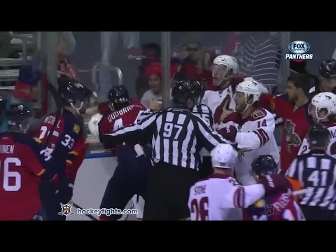 Kyle Chipchura vs Erik Gudbranson Oct 30, 2014