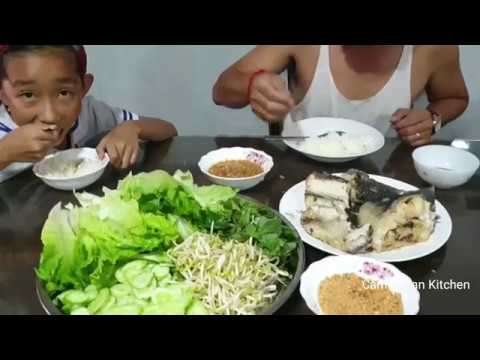 Boiled Fishes Eating With Sweet And Sour Sauce And Mixed Fresh Vegetables Video