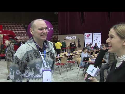 We came here with a whole group from Iceland. || Hannes Stefansson