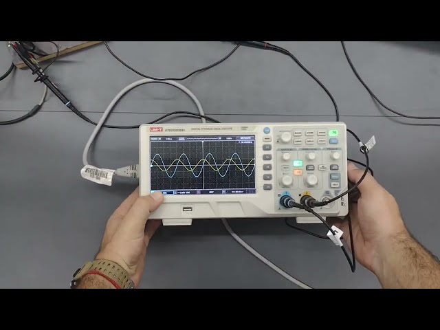 Vídeo relacionado con Módulo, Soc, puerta de enlace Trx W8051 Mcu, velocidad de datos máxima 125 Kbps, frecuencia máxima 868.3 MHz, interfaz de módulo UART, gama de productos TCM 310, TCM 310C, modulación RF ASK,