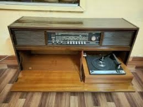 GRUNDIG Stereo Console Mandello 3/U Solid State Radiogram