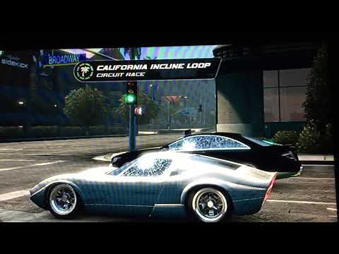 MCLA RainbowZero772 and TonyTheCub get moved on by a miura