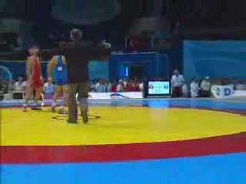 georgian wrestlers bedinadze vs diaconu 2007 world champ