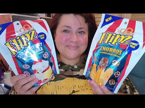 Taste Test Flipz State Fair Strawberry Shortcake Pretzels & Flipz State Fair Churros Pretzels
