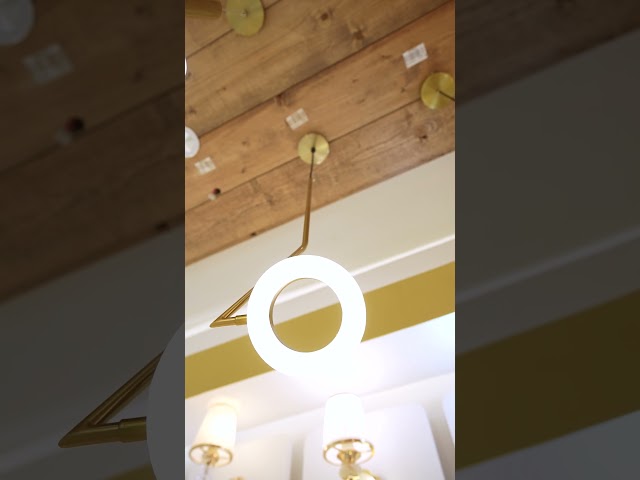 علاقية ليد ذهبية مودرن شكل دائرة