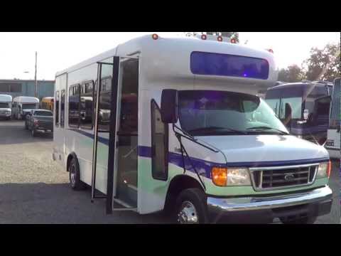Northwest Bus Sales - 2006 Ford Startrans 16 Passenger + 2 Wheelchair ADA Shuttle - S07943